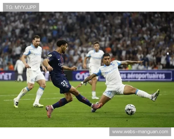 巴黎圣日耳曼5-0雷恩一役,克瓦拉茨赫利亚完成一条龙破门